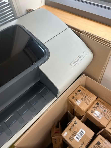 Photo of free Plotter (Old Winsdor SL4) #1