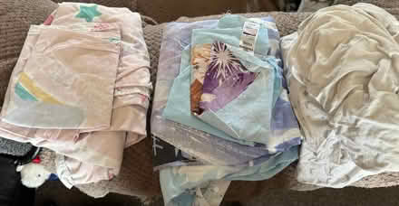 Photo of free Girls toddler bedding (LU1 5) #1