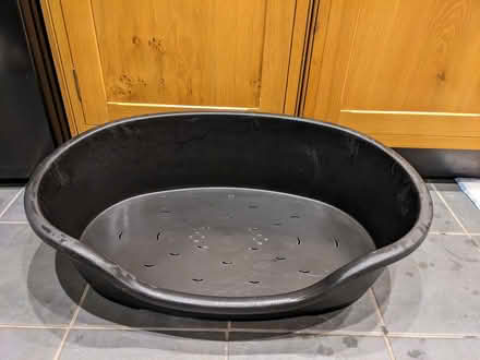 Photo of free Medium dog tub bed (Knaresborough HG5) #1