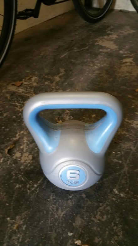 Photo of free 6kg kettlebell (SW11) #1