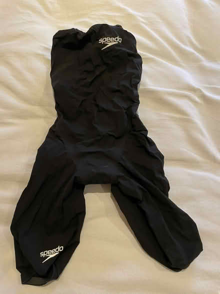 Photo of free Speedo Fastskin LZR Elite Swim Suit (Quarndon DE22) #2