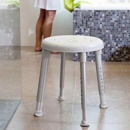 Photo of Walking stick with seat/shower seat (Renfrew) #2