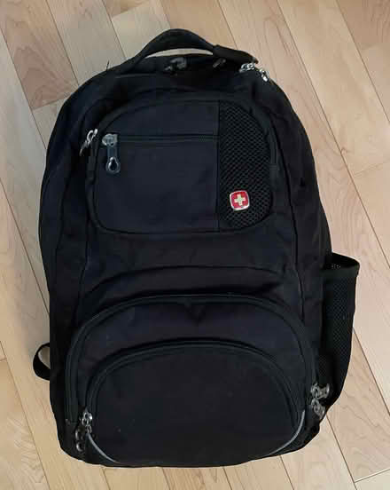 Photo of free Swiss Gear Backpack (Alta vista / riverside) #1