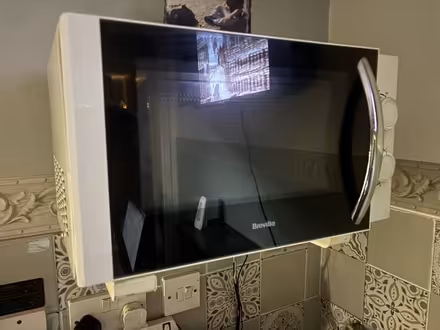 Photo of Microwave for elderly neighbour (Kingswood) #1