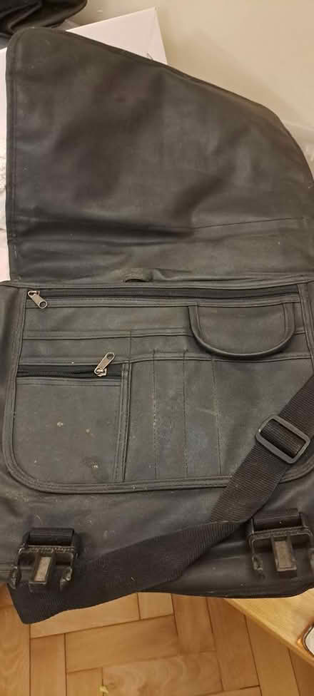 Photo of free Good Quality Laptop Bag (WR14 Malvern Link) #2