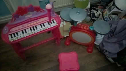 Photo of free Kids electronic key board and drum kit (Woodford IG8) #1