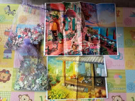 Photo of free 2 sets of 500pcs puzzle without boxes (Central Milton Keynes MK9) #2