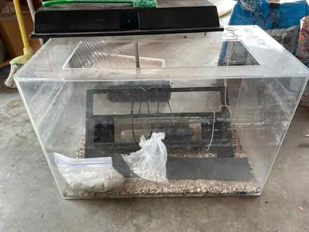Photo of free Plexiglass aquarium or terrarium (Cupertino/San Jose/saratoga) #2