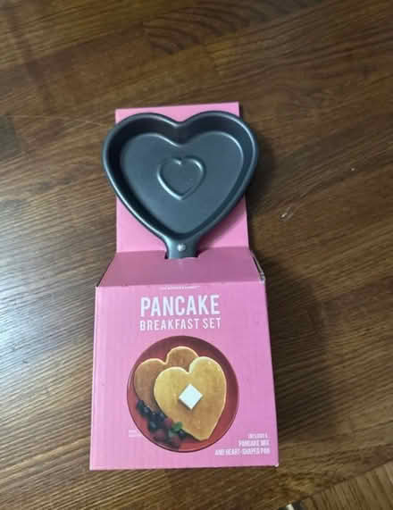 Photo of free Heart pan (Hazeleigh CM3) #1