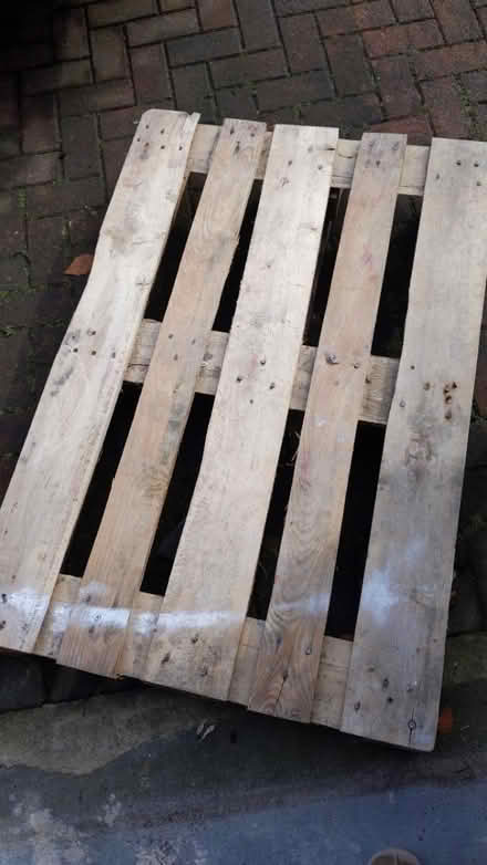 Photo of free Wooden Pallet (Heaton Mersey SK4) #2