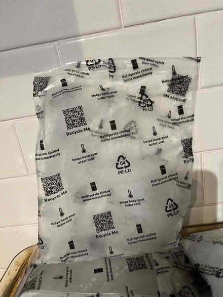 Photo of free Freezer packs x4 (Surbiton KT6) #2