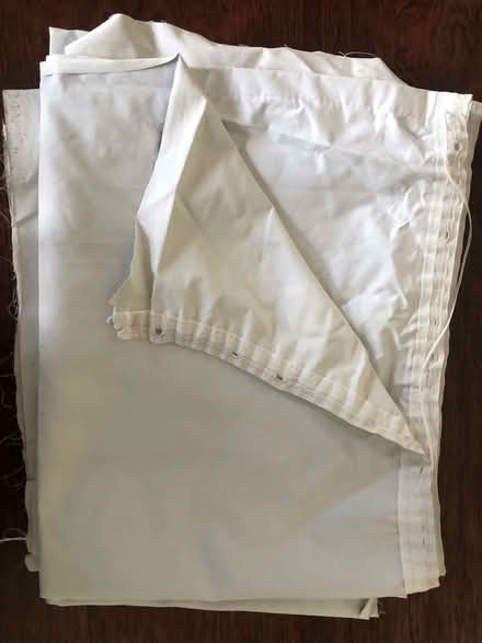 Photo of free A pair of secondary blackout curtains/linings (Coleshill HP7) #1