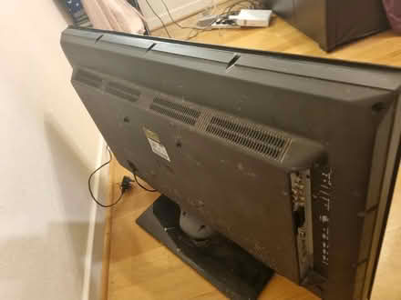 Photo of free 38" Technika TV (Wrose BD18) #4
