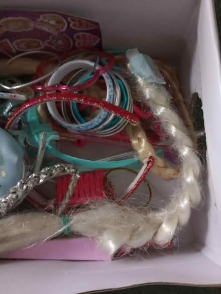 Photo of free Princess and fairy bits and pieces (TN34 - top of Elphinstone Road) #3