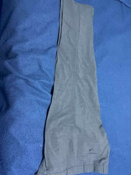 Photo of free a pair of men's trousers (AB24) #1