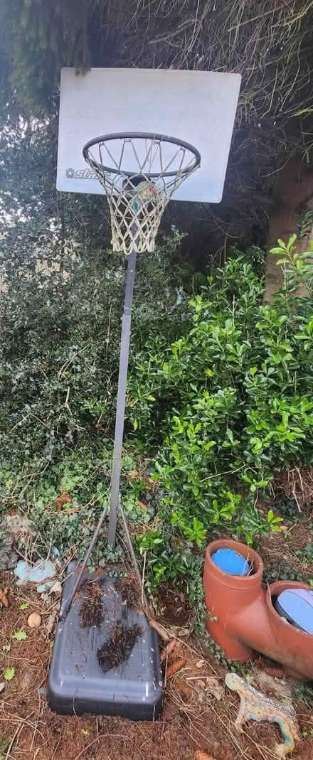 Photo of free basketball hoop & stand (BR5) #1