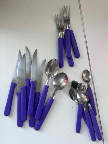 Photo of free cutlery (Tooting SW17 9TD) #1