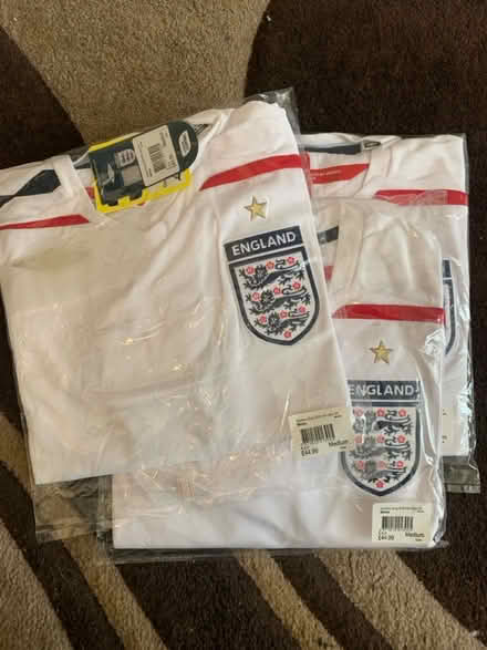 Photo of free England shirts from 2007 (Toxteth L8) #1
