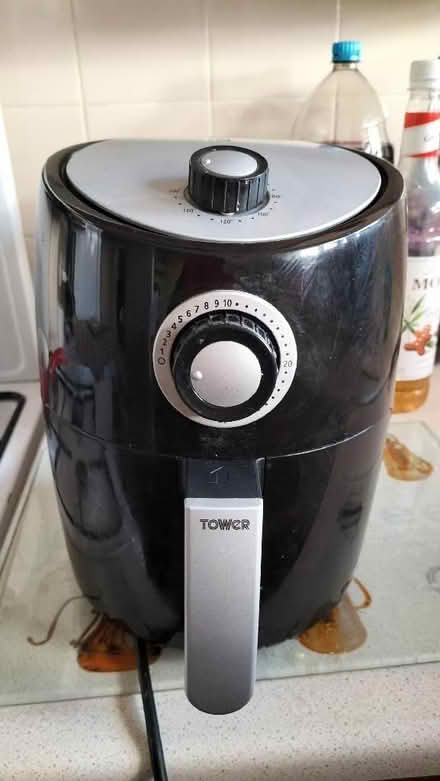 Photo of free Tower Air Fryer (Catchems End DY12) #1
