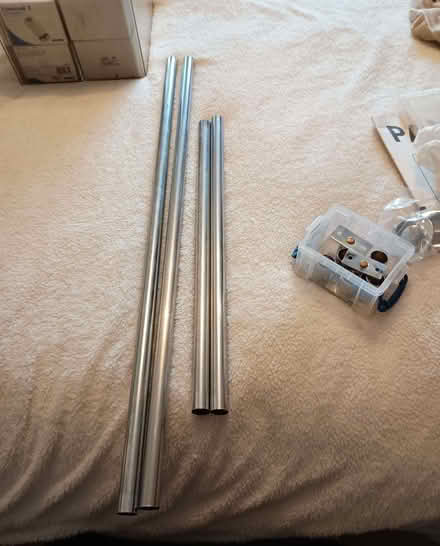 Photo of free One Wardrobe hanging rail with 2 brackets (4 of 4) (Billing Road East area) #1