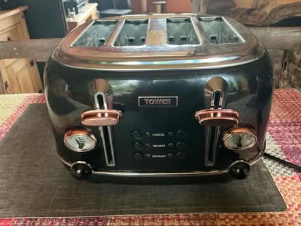 Photo of free 4-slice Tower toaster (Strood ME2) #1
