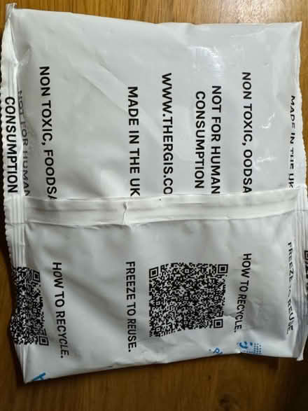 Photo of free Freeze gel packs (Wallington green SM6) #2