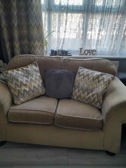 Photo of free 2 setter sofa (B11 1LX SPARKR00K) #1