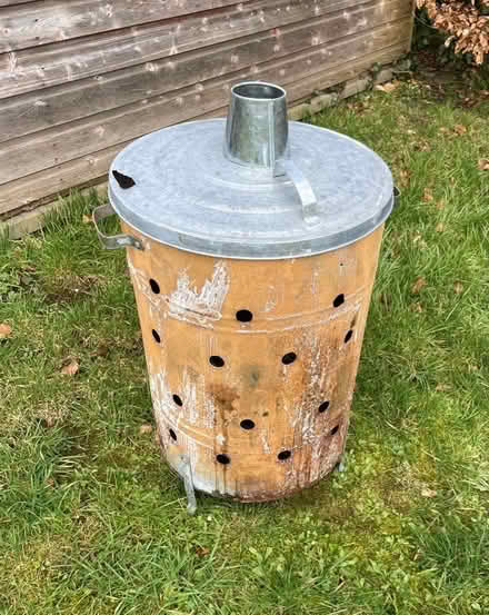 Photo of free Garden incinerator (Blackbird Leys OX4) #1