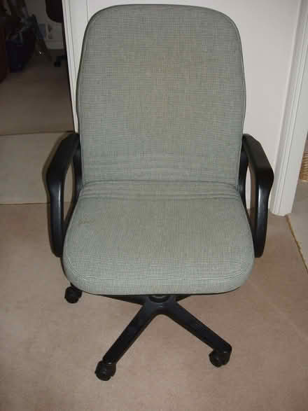 Photo of free Swivel Chair (Burridge PO15) #1