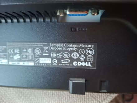 Photo of free Dell Computer Screen (Long Crendon HP18) #2