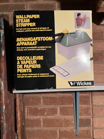 Photo of free Wallpaper steam stripper (Solihull B91) #1