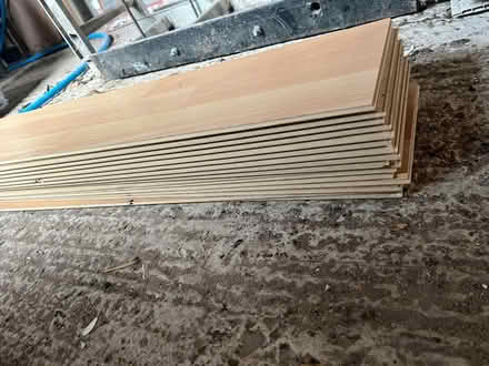 Photo of free 16 planks of laminate (CW2) #1