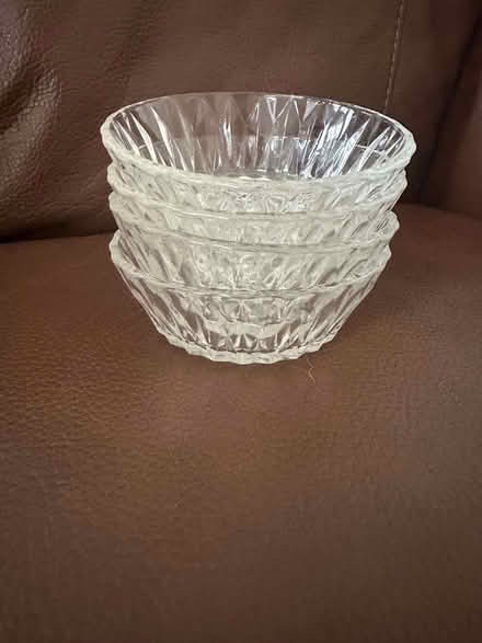Photo of free 4 x Vintage Glass Bowls (Warfield RG12) #2