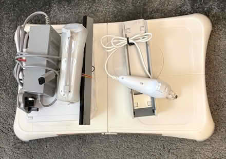 Photo of free Wii (Windlesham GU20) #1