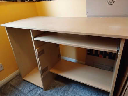 Photo of free Computer Desk (Frating CO7) #1