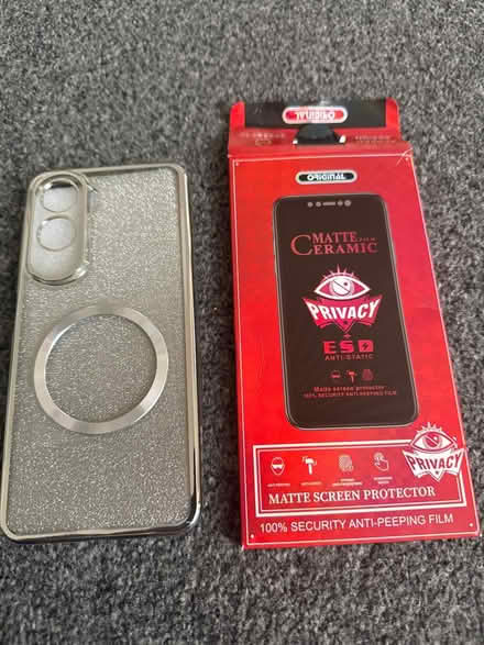 Photo of free Honor 90 lite , case and protector (E18) #1