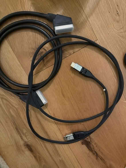 Photo of free Misc inc lyma laser, dvd player (Pimlico, SW1) #4