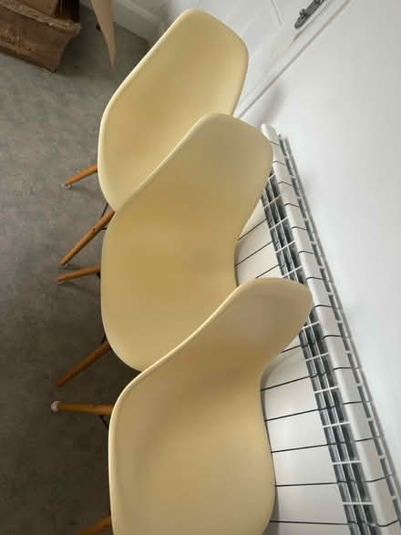 Photo of free x3 IKEA chairs, small cracks (Glounthaune) #1