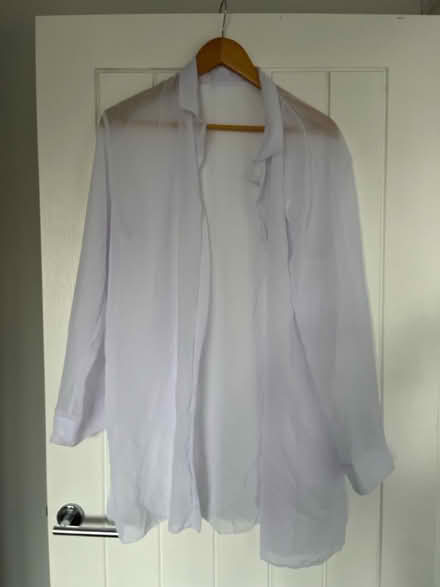 Photo of free Size 10 holiday cover up shirt (Cottonmill, St Albans, AL1) #1