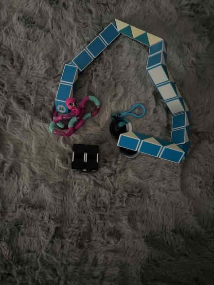 Photo of free Fidgets (DA11) #2