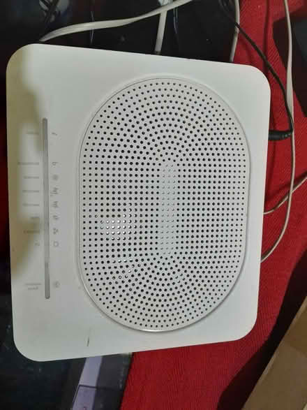 Photo of free Technicolor Router TG589vac v2 (Hemel Hempstead) #1