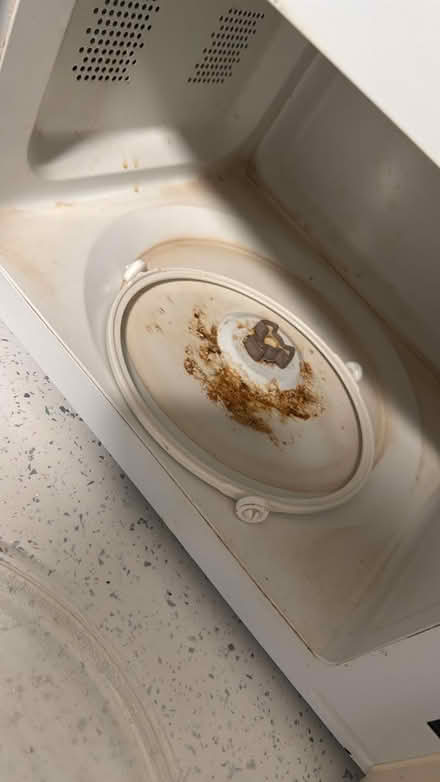 Photo of free Microwave (Bermondsey) #2