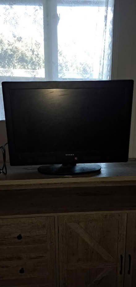 Photo of free TV older model works/video games (RWC) #1