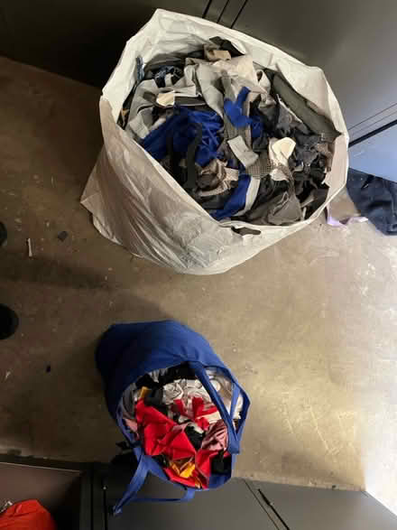 Photo of free lots of small fabric scraps (n1c) #1