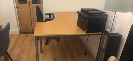Photo of free Desk and chair (En6 2ra) #1