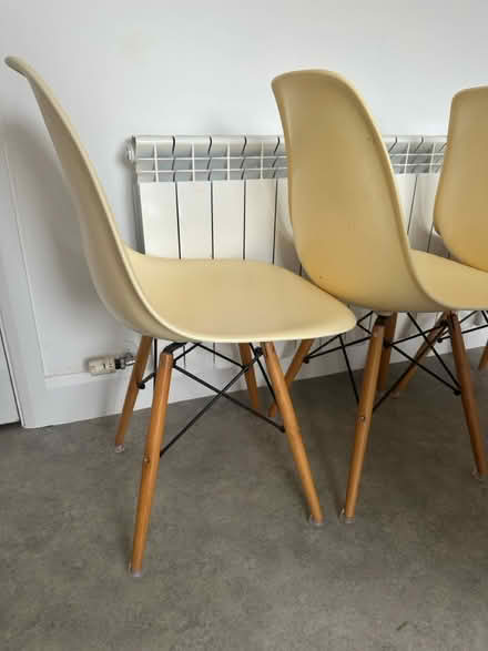 Photo of free x3 IKEA chairs, small cracks (Glounthaune) #2