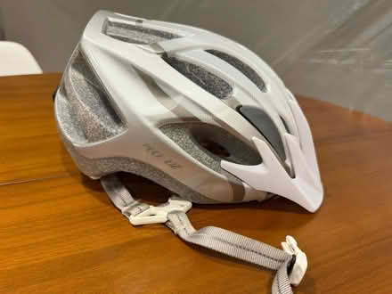 Photo of free Adult women’s bike helmet (Zip 22306 Alexandria) #1