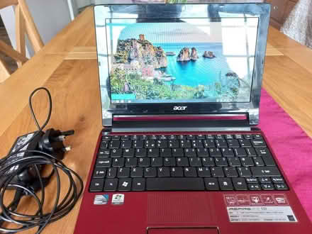 Photo of free Acer Aspire One Netbook (Wallington PO16) #1