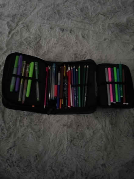Photo of free Pens (DA11) #1