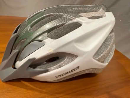Photo of free Adult men’s bike helmet (Zip 22306 Alexandria) #2